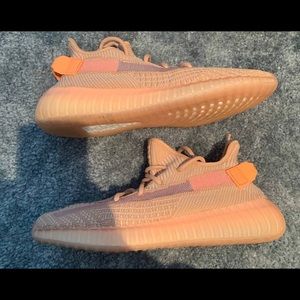 Yeezy Boost 350 V2 Clay